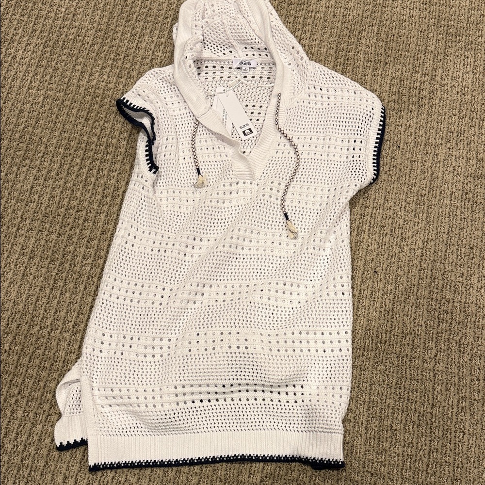 White Hooded Short-Sleeve Crochet Cover Up with Black Trim New with Tags